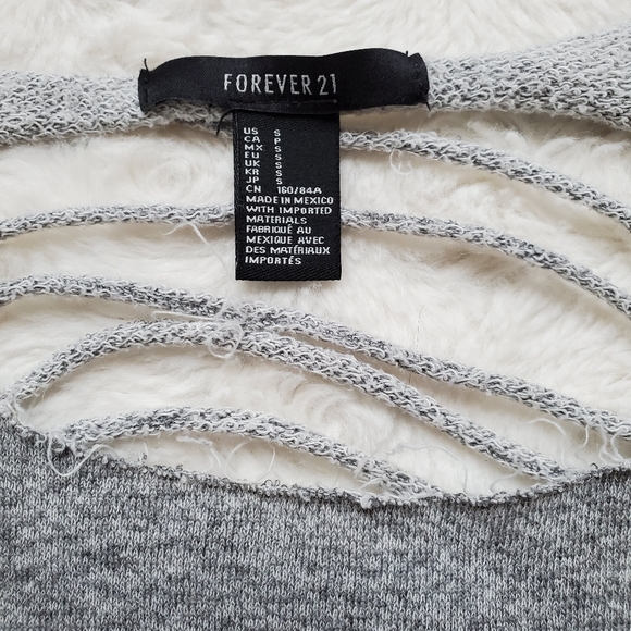 Forever 21 California Tank Top with Ripped Back - Picture 5 of 6